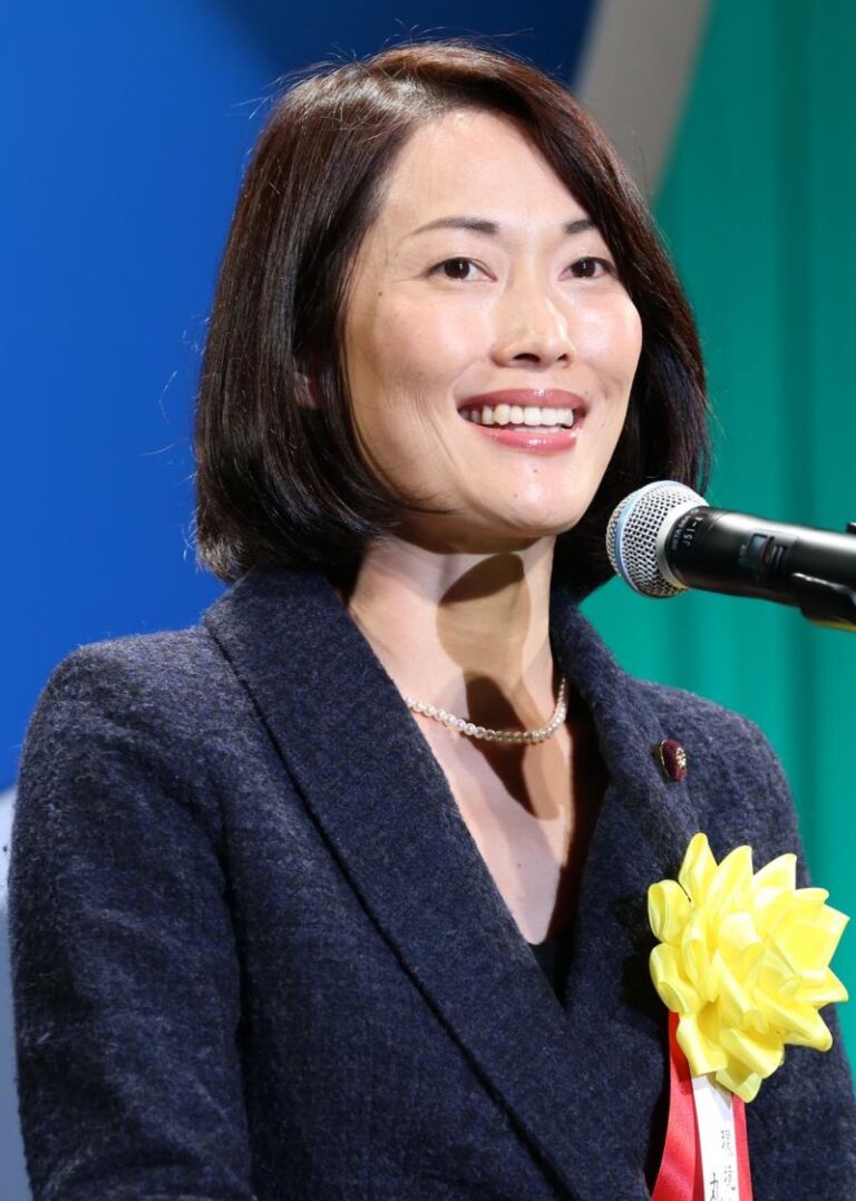 丸川珠代の母の名前は?神戸市の開業医で実家は超金持ち!?